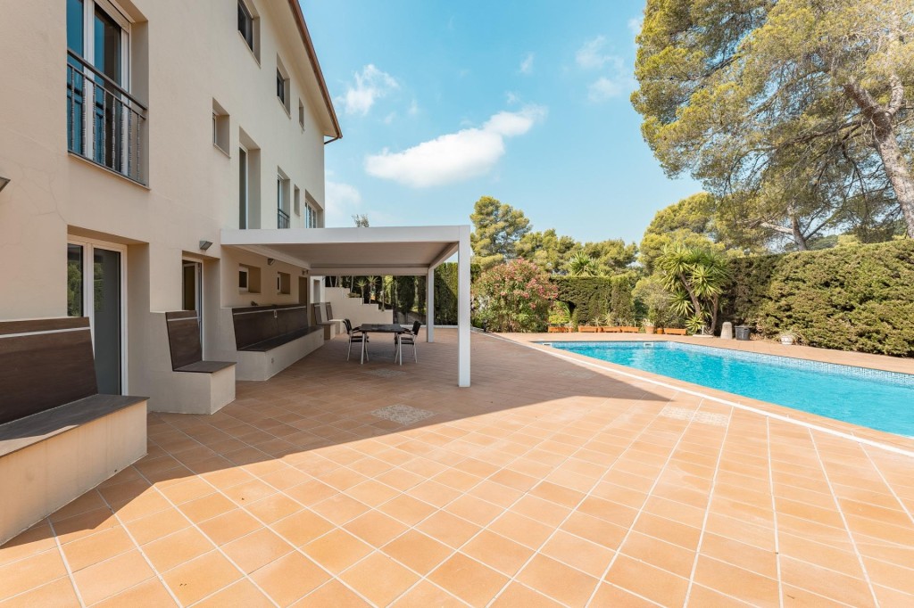 Imagen 2 de Espectacular casa en Fontpineda ideal para dos familias