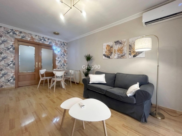 Imagen 1 de ? Acogedor piso en venta en La Bordeta con parking y trastero