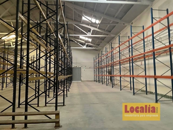 Imagen 1 de Nave Logística y Distribución en Cantabria