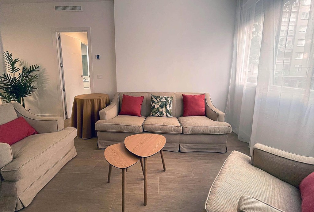 Imagen 1 de ¡ESTUDIANTES! ÚLTIMA HABITACIÓN EN PISO A COMPARTIR EN PROSPERIDAD MADRID.