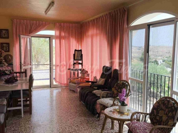 Imagen 4 de Casa de campo-Masía en Venta en Montealegre Del Castillo Albacete