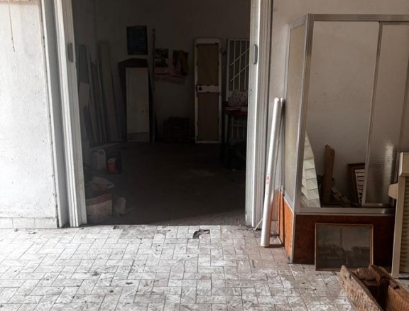 Imagen 4 de LOCAL COMERCIAL EN ESQUINA DE 101 M² EN ALQUILER – GRAN VISIBILIDAD Y UBICACIÓN ESTRATÉGICA