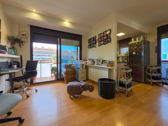 Imagen 4 de APARTAMENTO ESQUINERO DE 2 HABITACIONES TOTALMENTE EXTERIOR