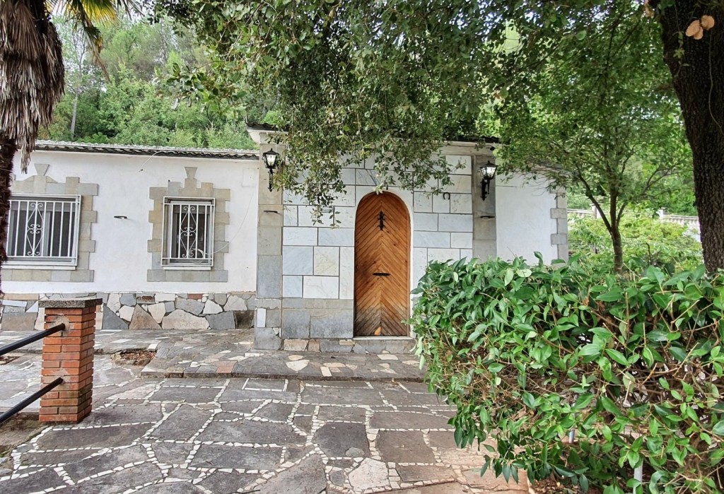 Imagen 1 de Casa con amplio terreno en El Calvet
