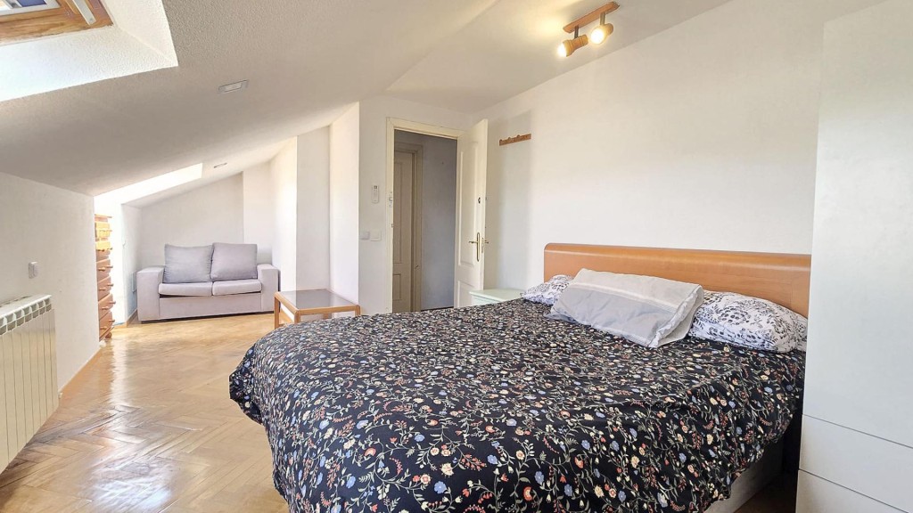 Imagen 2 de EN ALQUILER HABITACIONES CON TODOS LOS GASTOS INCLUIDOS EN VILLANUEVA DE LA CAÑADA (MADRID).