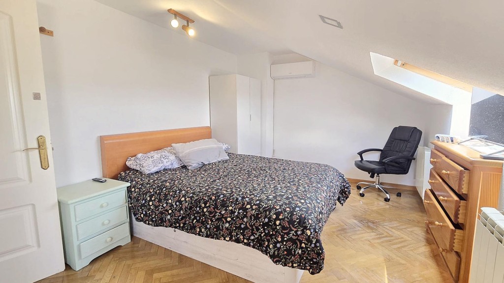 Imagen 1 de EN ALQUILER HABITACIONES CON TODOS LOS GASTOS INCLUIDOS EN VILLANUEVA DE LA CAÑADA (MADRID).