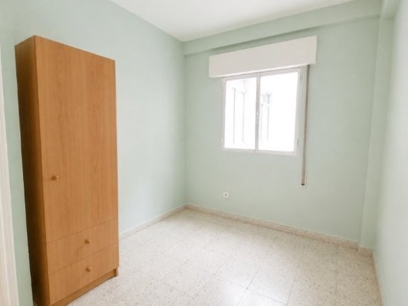 Imagen 2 de PISO EN VENTA EN LA EXCELENTE ZONA DE CARLOS HAYA (MÁLAGA)