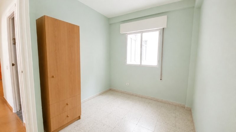 Imagen 2 de PISO EN VENTA EN LA EXCELENTE ZONA DE CARLOS HAYA (MÁLAGA)