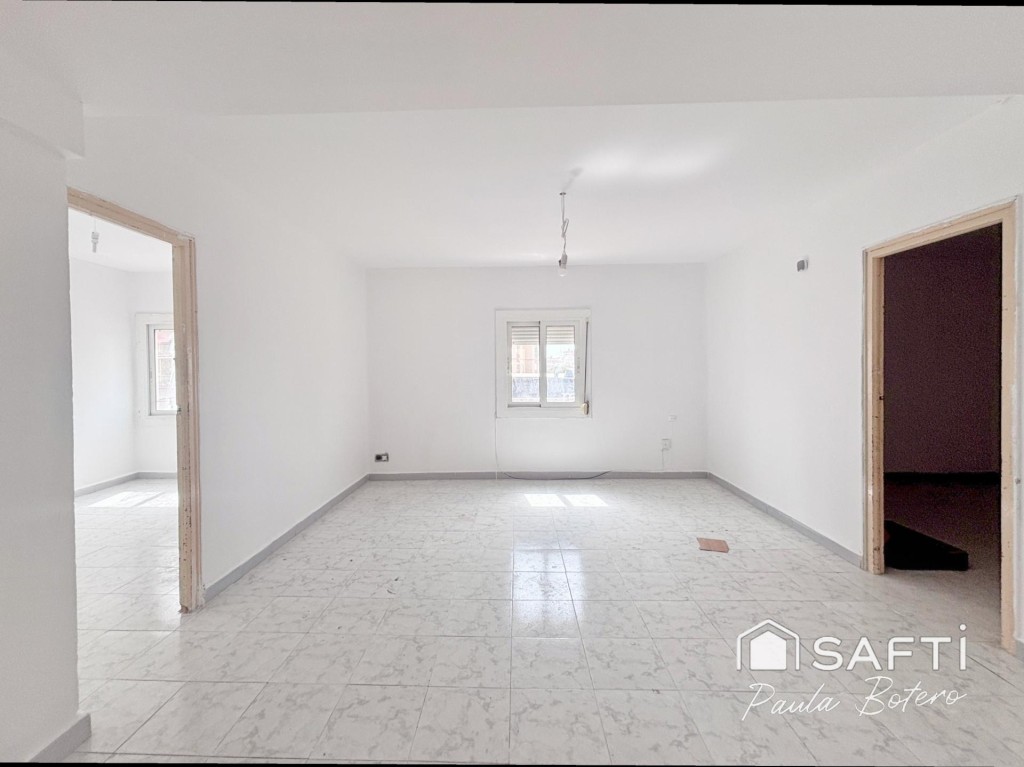 piso con gran potencial en el Barrio Masia Nova