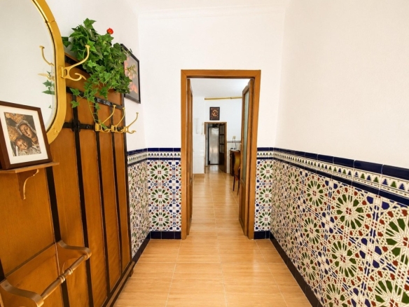 Imagen 2 de Casa con gran potencial en Alcalá la Real (Provincia de Granada)
