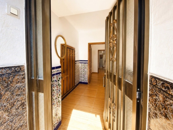 Imagen 3 de Casa con gran potencial en Alcalá la Real (Provincia de Granada)