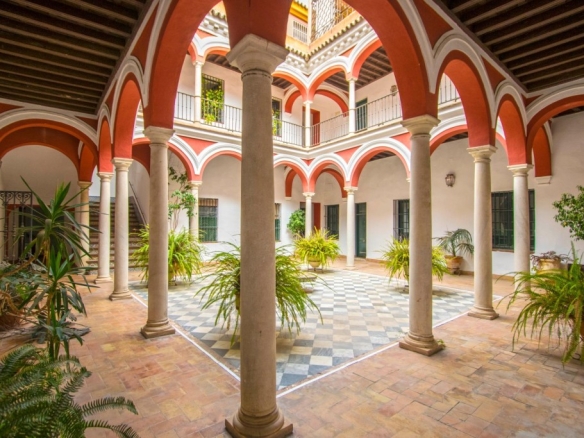 Imagen 2 de Bonito apartamento en pleno centro de Sevilla