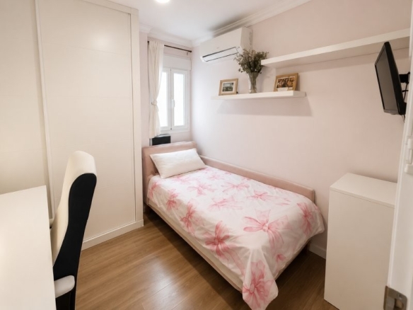 Imagen 4 de PISO EN VENTA EN CAPUCHINOS – CENTRO. MALAGA