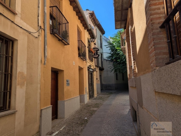 Imagen 1 de Local comercial en Venta en Segovia Segovia