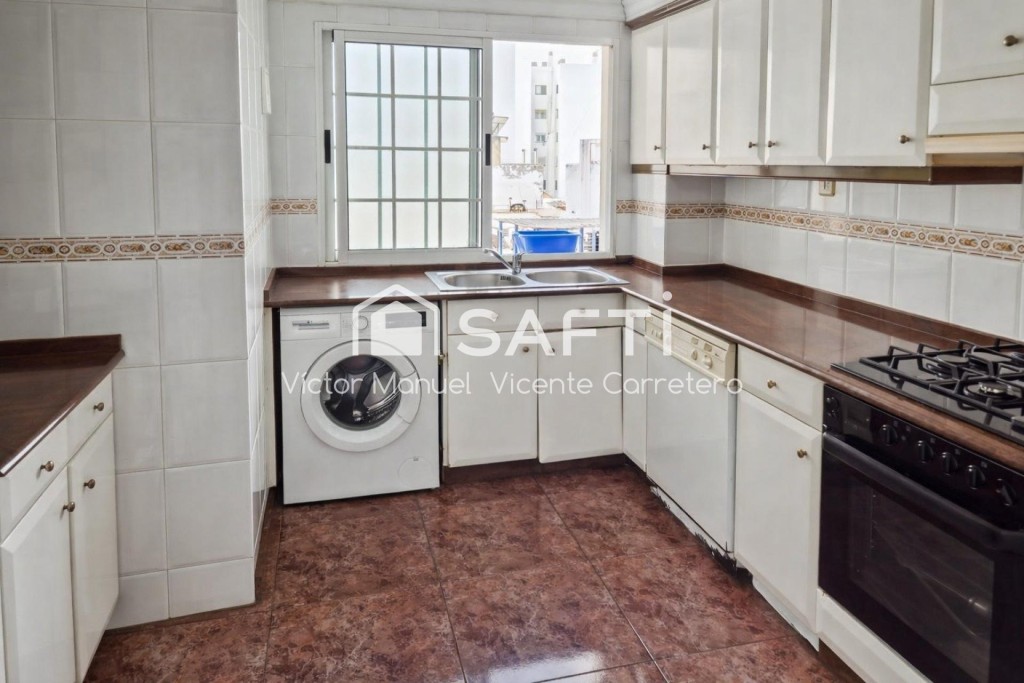 Imagen 3 de Piso de 4 dormitorios a 5 minutos del paseo