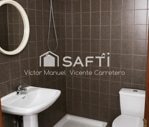 Imagen 4 de Local comercial a 1 minuto del paseo marítimo