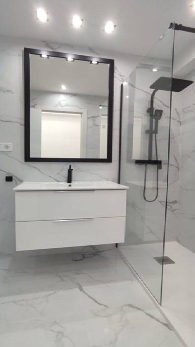Imagen 4 de PISO DE 3 DORMITORIOS COMPLETAMENTE NUEVO A UN PASO DEL PUERTO DEPORTIVO