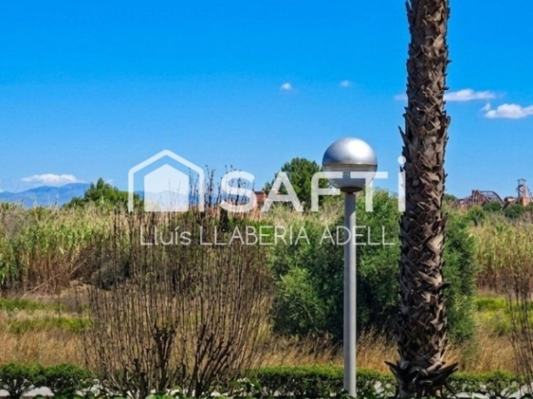 Oasis Comunitario y Vistas Despejadas