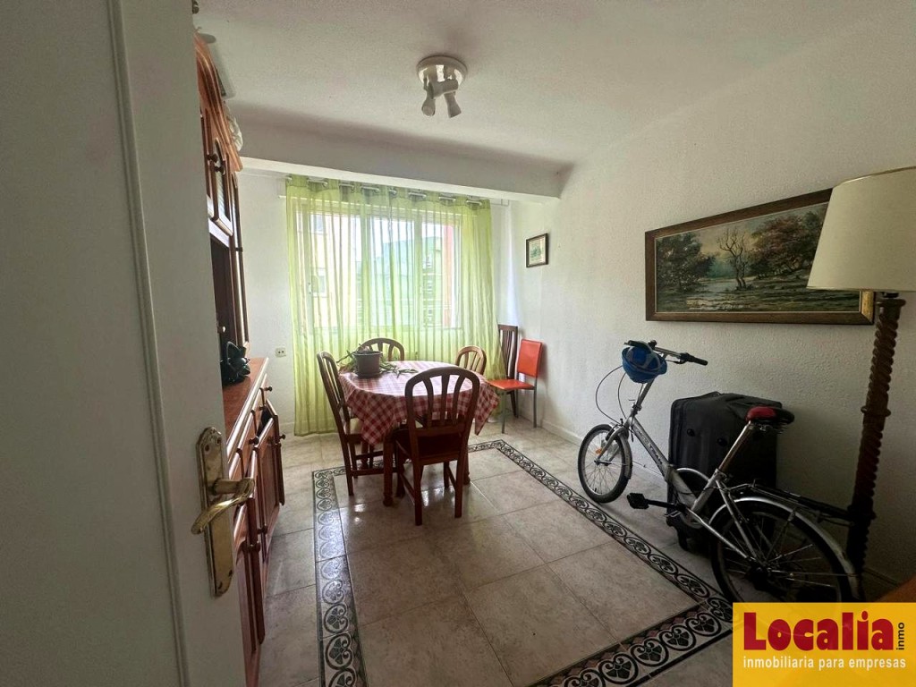 Imagen 2 de Piso de 3 dormitorios en venta en Santander