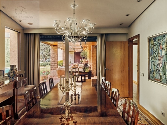 Imagen 4 de Casa-Chalet en Venta en Pozuelo De Alarcón Madrid