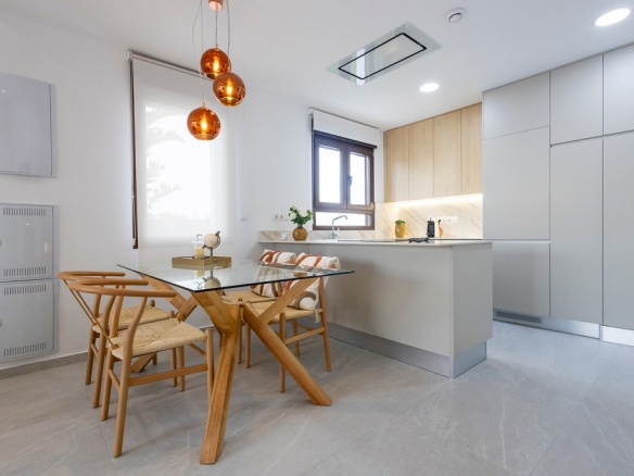 Imagen 3 de Adosada en Venta en Orihuela Costa Alicante
