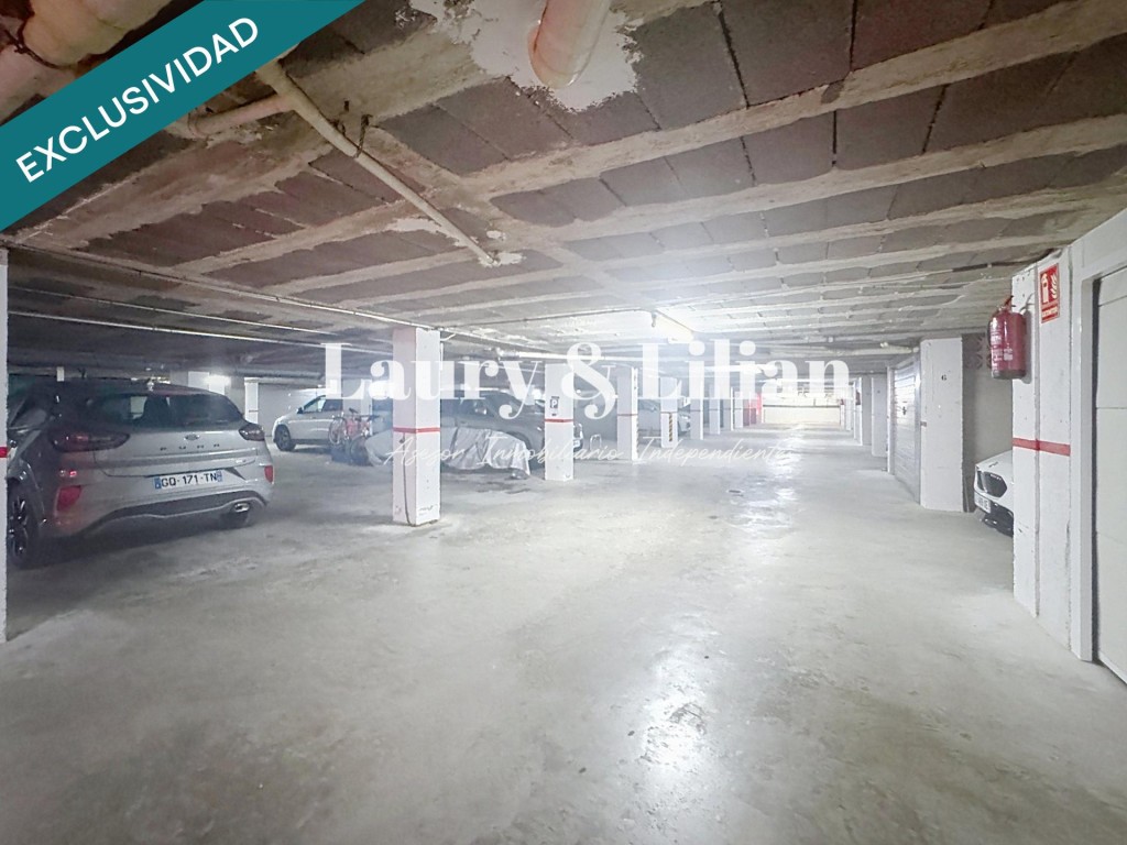 Imagen 2 de Garaje doble en venta en Empuriabrava - Gran Reserva