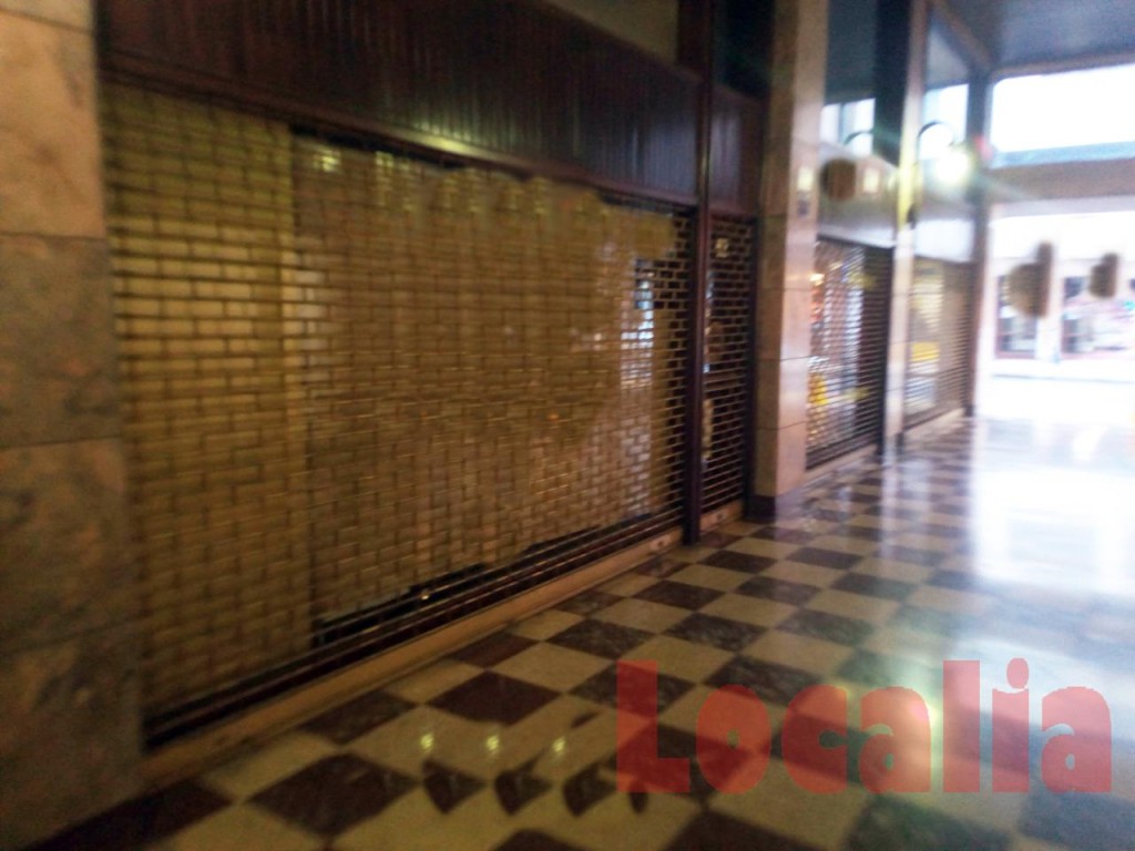 Imagen 2 de Local en alquiler en Torrelavega de 126 m2