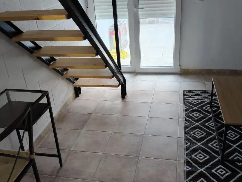conjunto de dos preciosos apartamentos rurales en Constantina!!!
