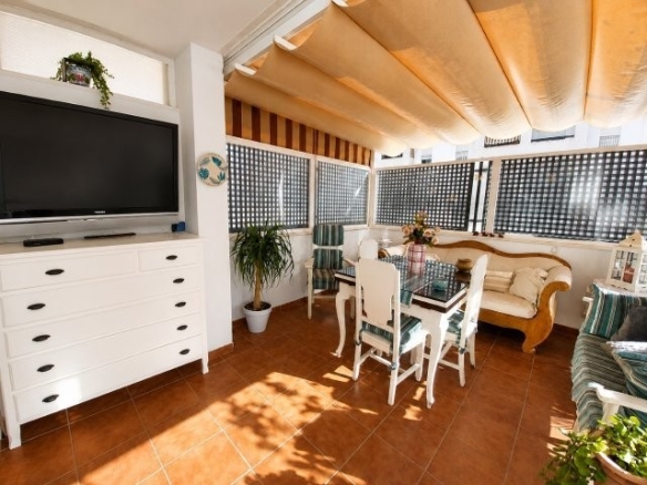 Imagen 2 de ESTUPENDO PISO EN VENTA EN SABINILLAS
