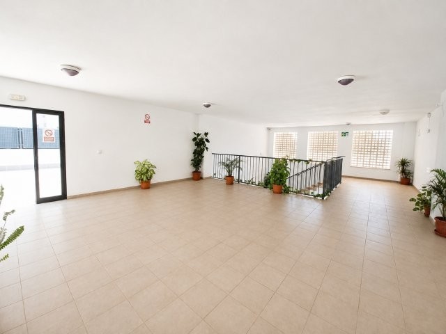 Imagen 4 de ESTUPENDO PISO EN VENTA EN SABINILLAS