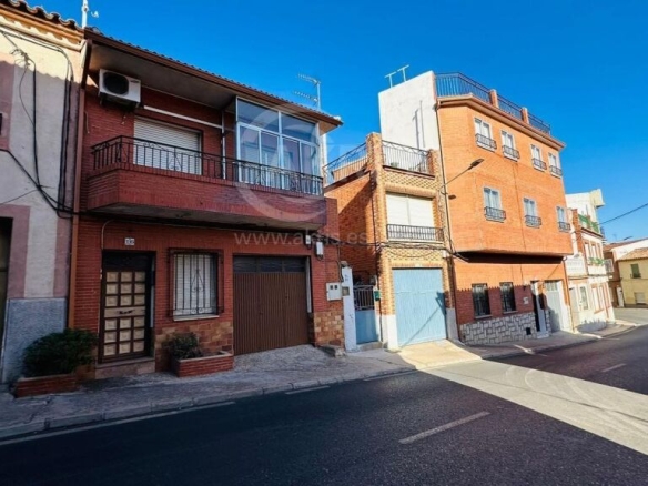Imagen 2 de Chalet Independiente en Navahermosa