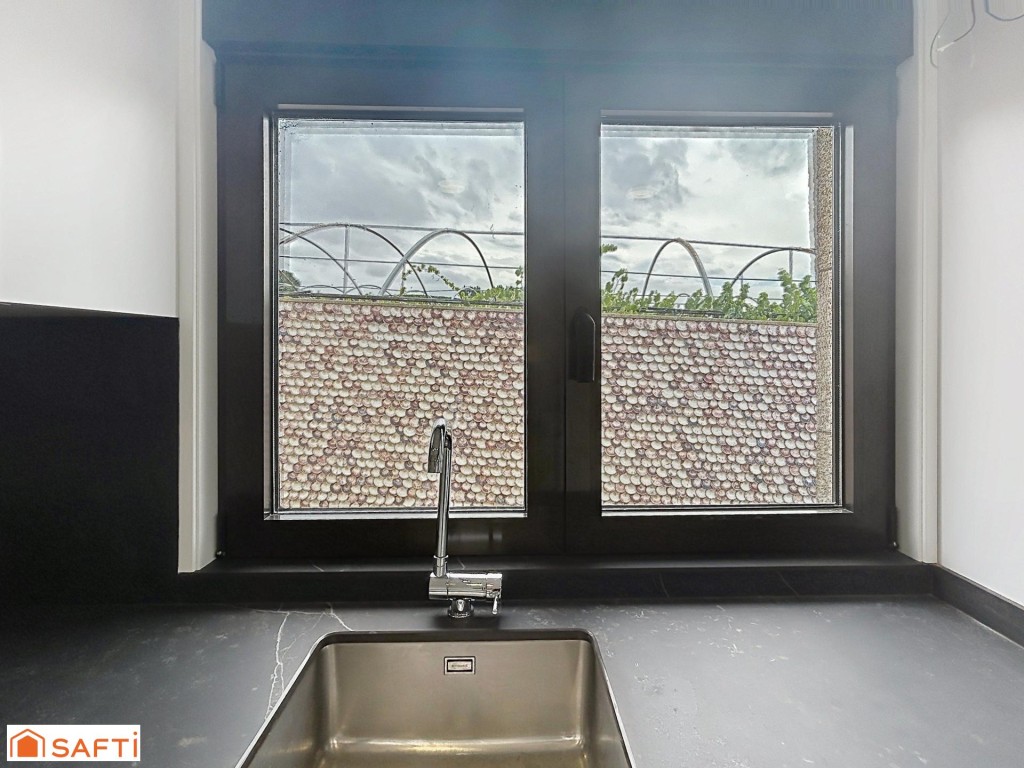 Imagen 4 de En venta unifamiliar de nueva construcción con vistas abiertas al mar y viñedos