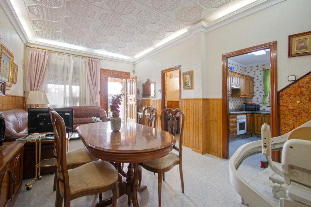 Imagen 4 de Estupenda casa junto al Parlamento!!!
