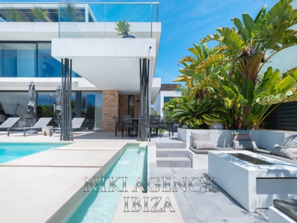 Imagen 3 de Casa-Chalet en Venta en Ibiza Baleares