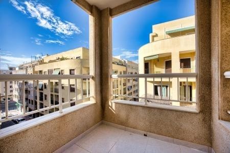 Imagen 1 de Apartamento de 3 dormitorios a 50 metros de la playa en Acequión