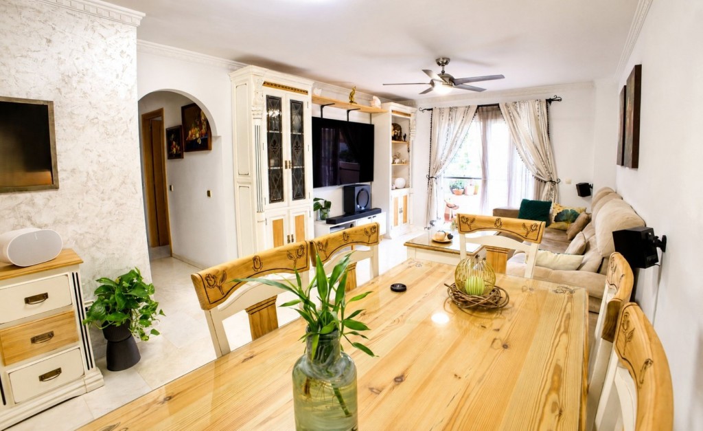 Imagen 2 de Piso en Venta en Estepona Málaga