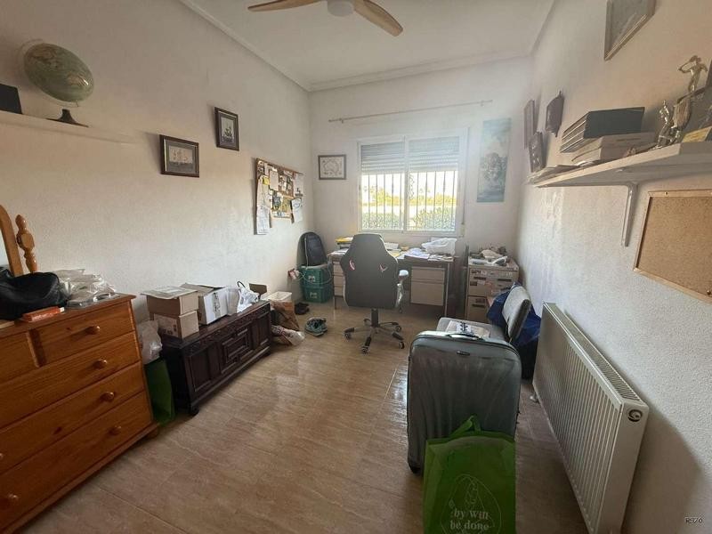 Imagen 2 de Venta de villa en Catral