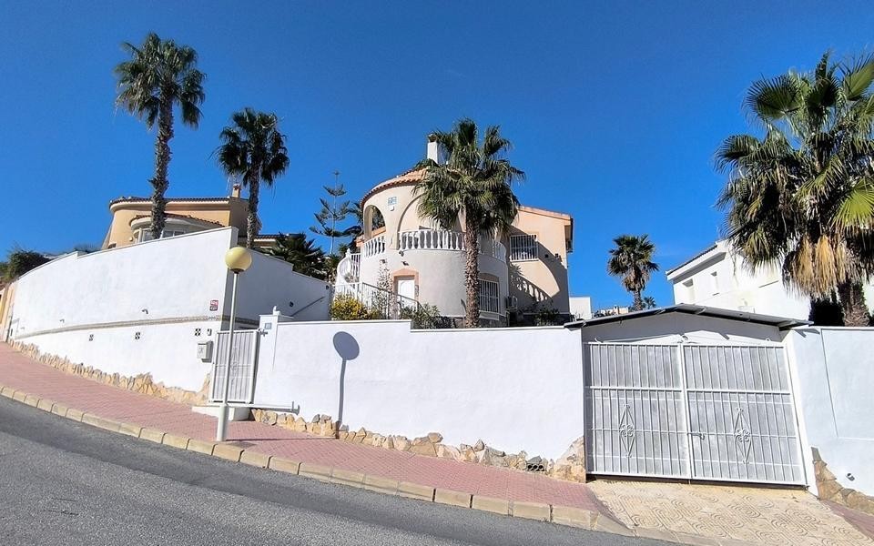Imagen 1 de Venta de villa en Ciudad quesada