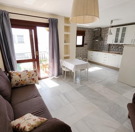 po-1248711-imagen - El Club del Propietario Imagen 1 de SE VENDE CASA EN PLENO CENTRO DE NUESTRA BELLA CIUDAD DE ESTEPONA