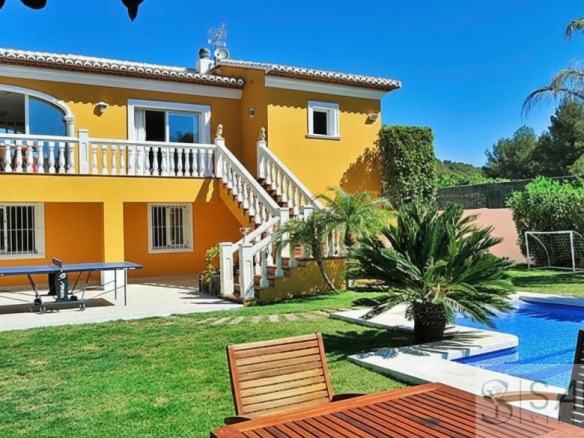 Imagen 2 de Casa-Chalet en Venta en Javea/Xabia Alicante