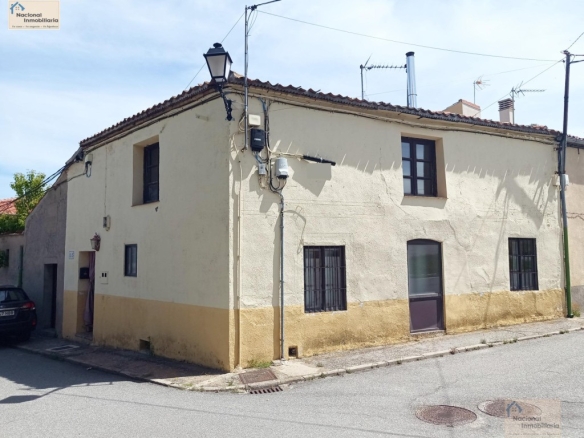 Imagen 1 de Casa-Chalet en Venta en Tabanera La Luenga Segovia