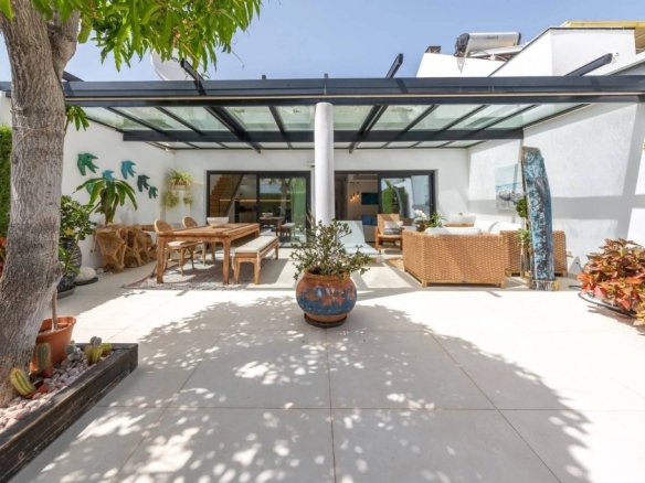 Imagen 1 de Casa-Chalet en Venta en Pasito Blanco Las Palmas