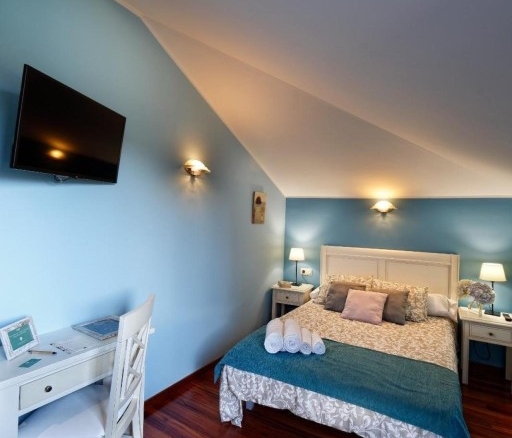 Imagen 2 de ¡Gran oportunidad en Somado! Hotel equipado con 10 habitaciones en suite y ascensor ¡Contáctanos!