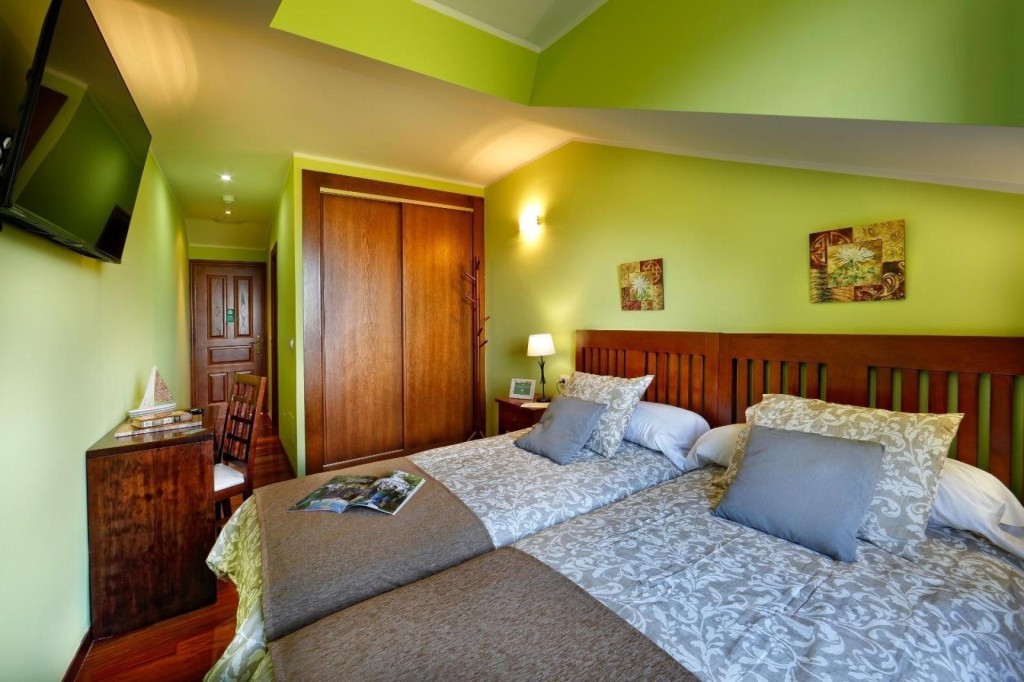 Imagen 4 de ¡Gran oportunidad en Somado! Hotel equipado con 10 habitaciones en suite y ascensor ¡Contáctanos!