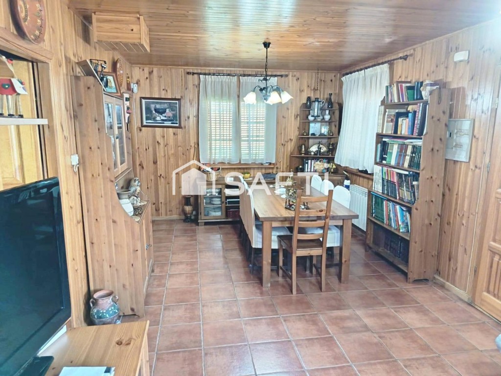 Imagen 3 de Chalet independiente con piscina privada y amplia parcela en Otero (Toledo)