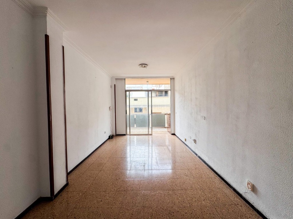 Imagen 2 de Piso en Schamann - Rehoyas
