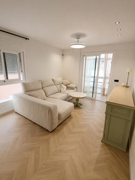 Imagen 2 de ¡ALQUILER VIVIENDA EN EL PASEO MARÍTIMO DE ESTEPONA!