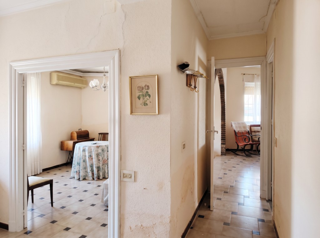 Imagen 2 de Casa de pueblo en Venta en Canovas