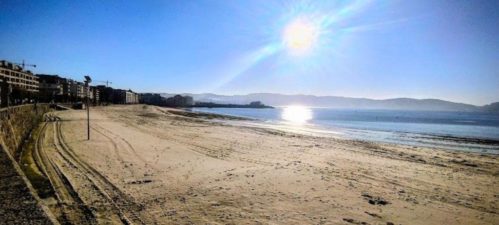Imagen 4 de Local comercial en Sanxenxo- Playa de Silgar.