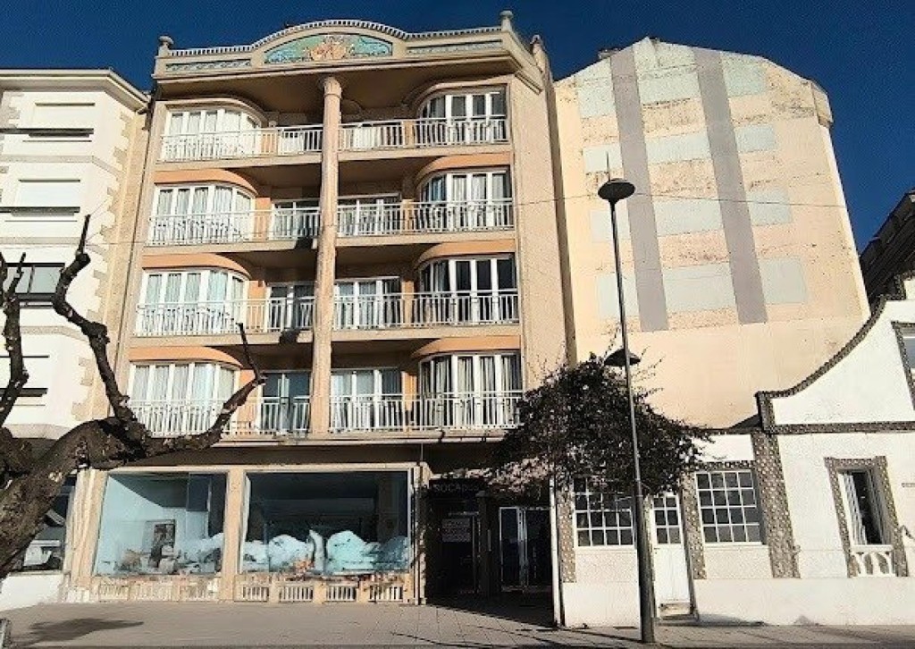 Imagen 1 de Local comercial en Sanxenxo- Playa de Silgar.